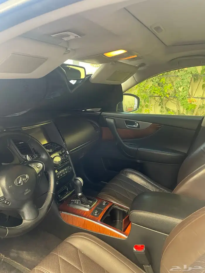 انفنتي QX70 2016 1