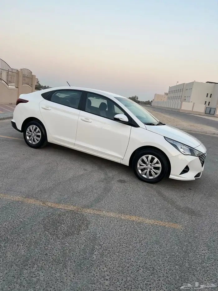 اكسنت سمارت بلس مكينه كبيره 1600 cc 4