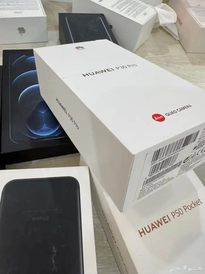 علب بوكسات اجهزة الآيفون وسامسونج وايباد 15