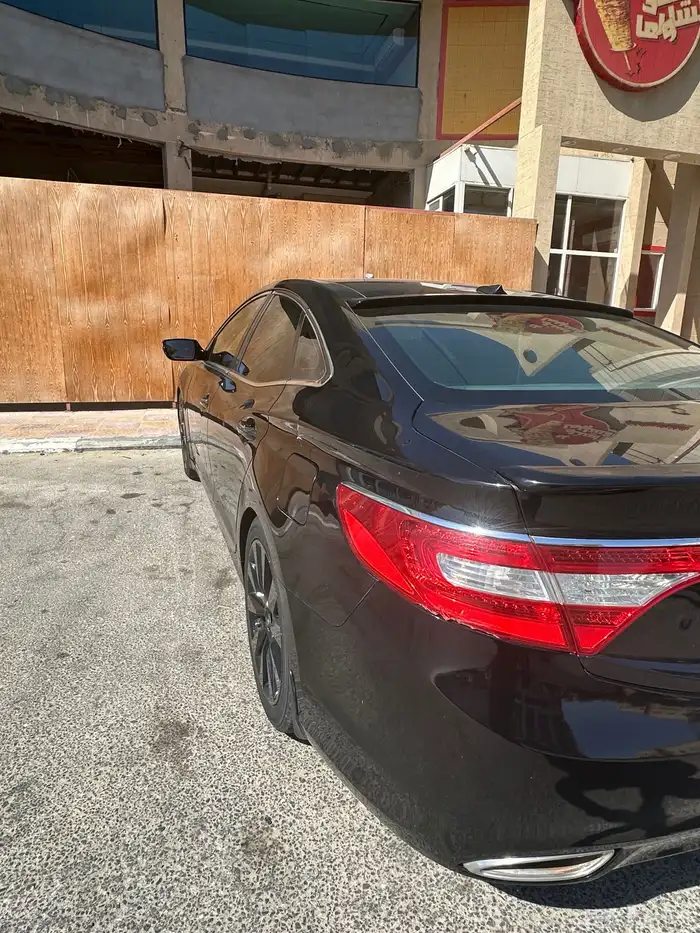 ازيرا فل كامل 2015 للبيع او البدل لون اسود 7