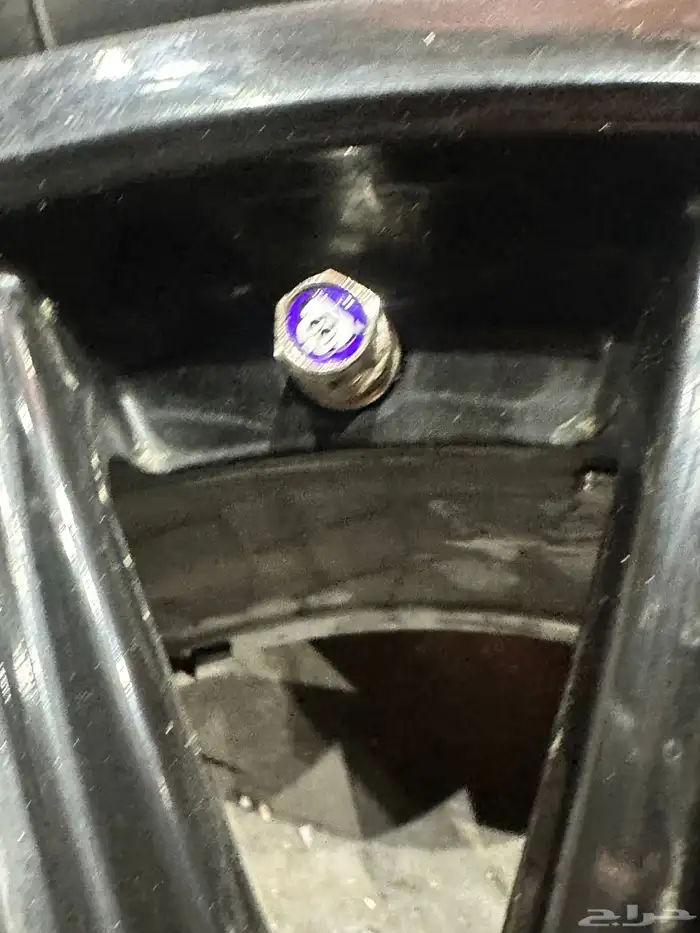 كفرات شاهين ريدنز مع جنوط برايد 6 مسمار مقاس 17 13