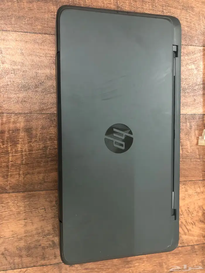 طابعة hp202 متنقلة استخدام قليل جدا 3