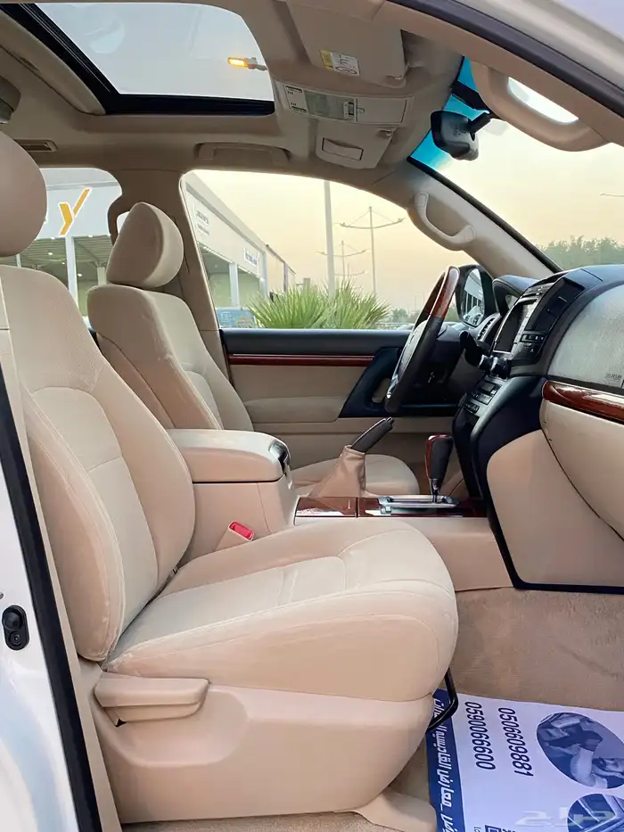 تويوتا لاند كروزر V8 27