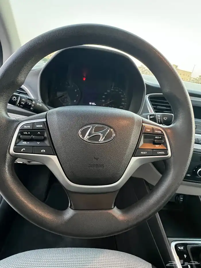 اكسنت سمارت بلس مكينه كبيره 1600 cc 20