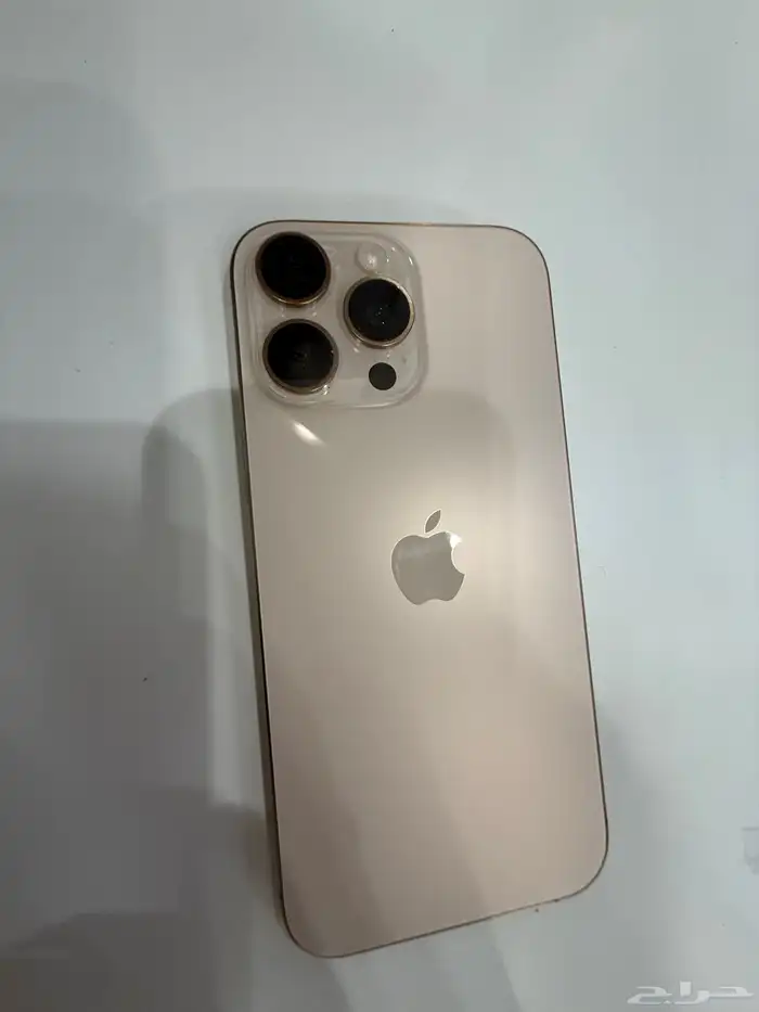 ايفون16 برو ماكس نظيف البطاريه 93  الذكره 256 الون الصحاروي 3