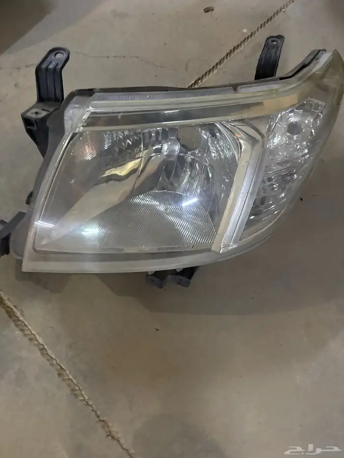 شمعات هايلوكس كامري 6