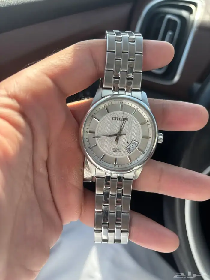 ساعة ستزن يابانية 1