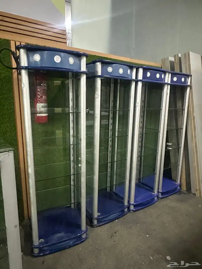 ارفف عرض زجاج 1