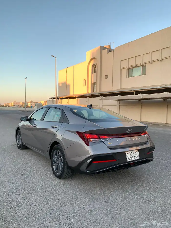 هونداي انترا 2024 7