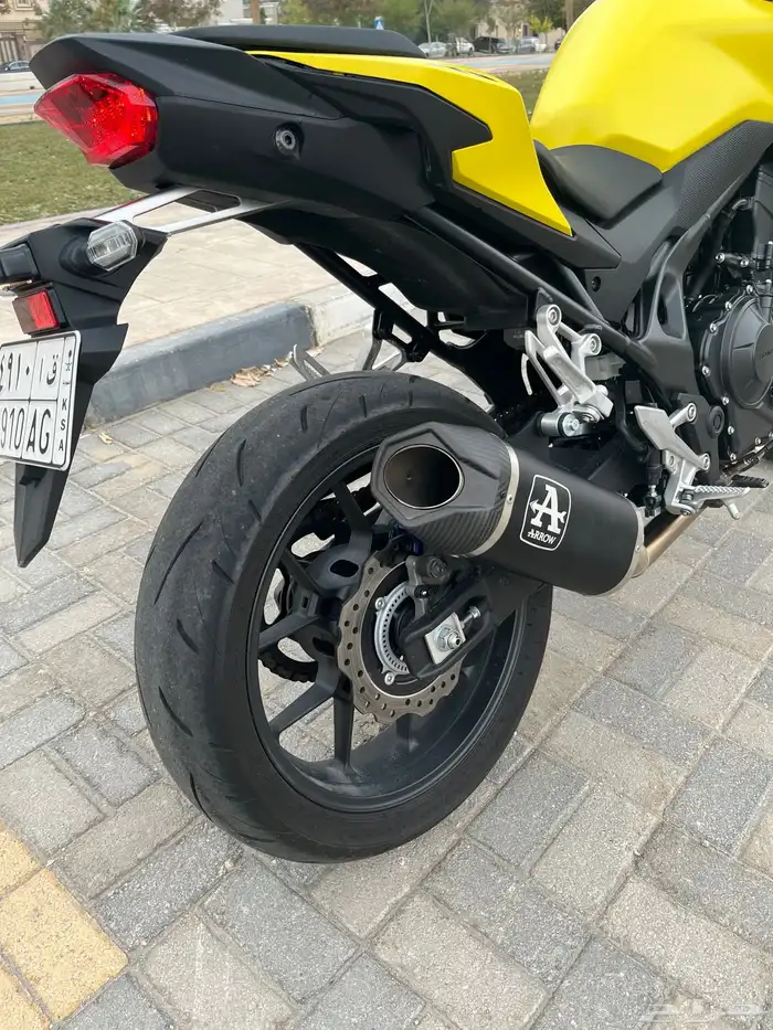 دباب هوندا hornet CB 750 موديل 2023 4