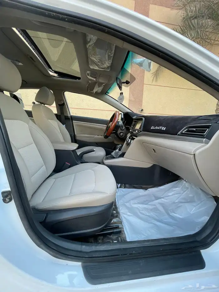 هونداي- إلنترا-2020-نص فل- بنزين- محرك-2000-سي سي 21