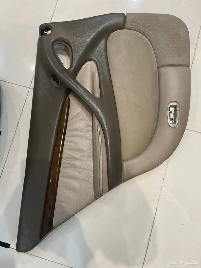 كراسي خلفيه كابرس رويال 2006 0