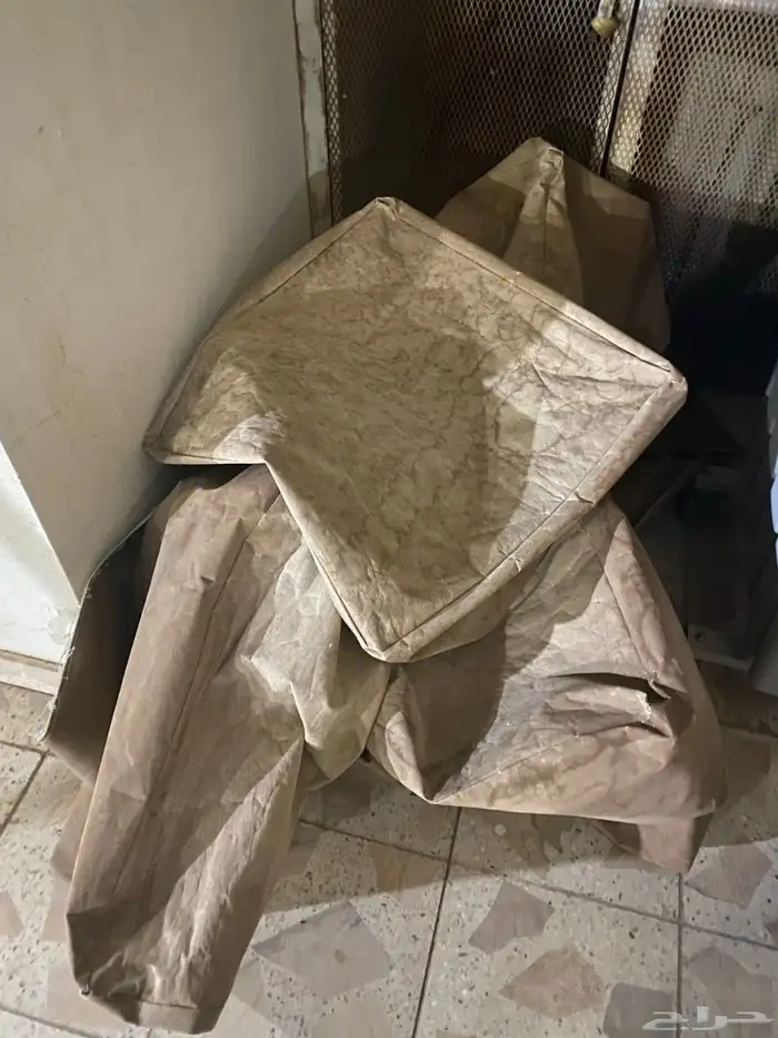 جلسة خارجية للبيع على السوم مع أغطية 5