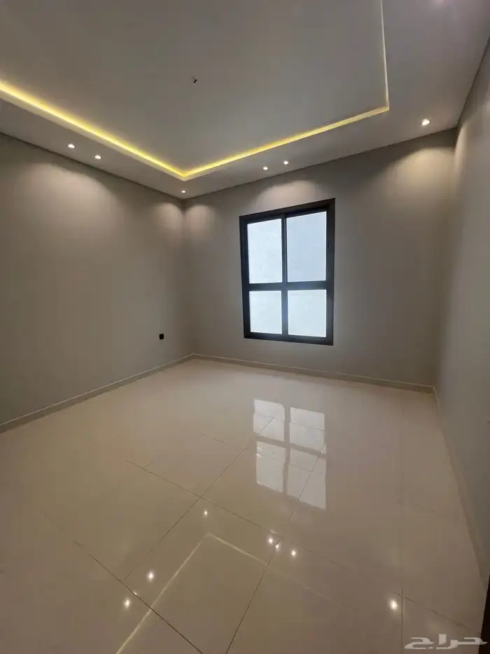 للبيع فيلا فاخرة دورين وملحق درة الموسى 24