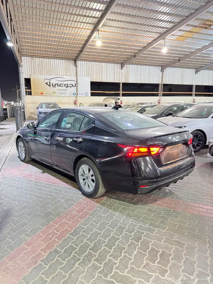 نيسان التيما فئة S ستاندر بنزين 2025 3