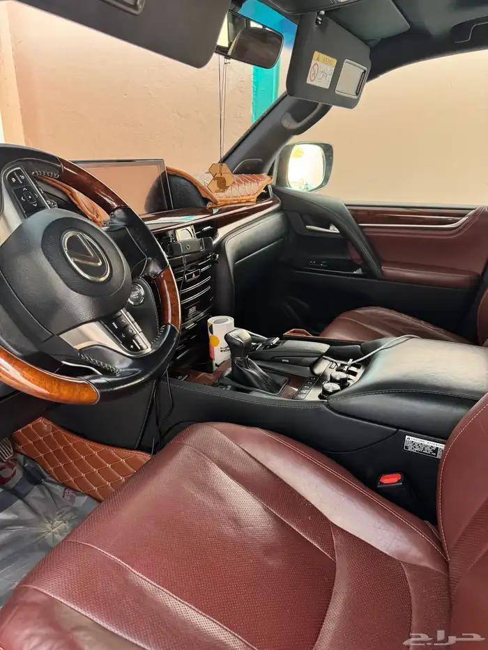 لكزس 2016 LX570 للبيع 5