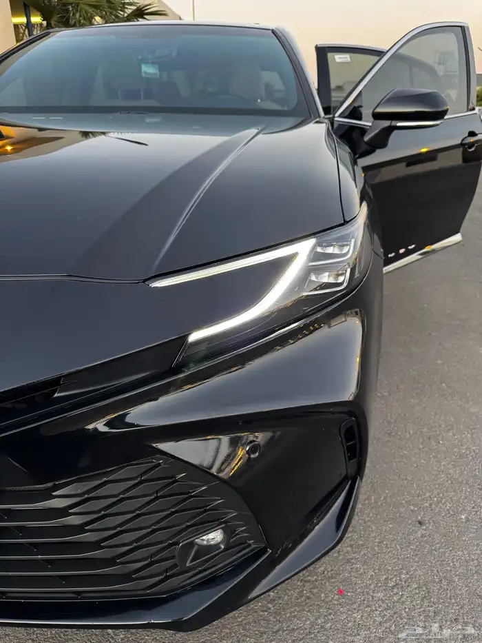 كامري 2025 LE اسود سعودي 13