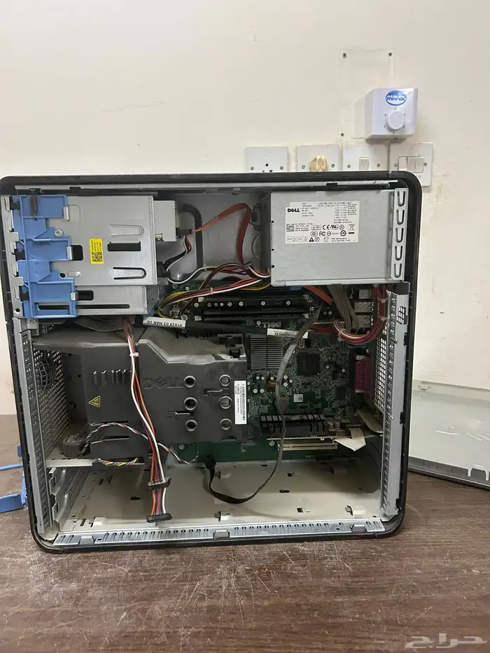 كمبيوتر مكتبي ديل ( Dell ) 2