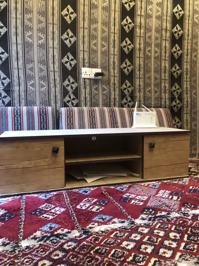 مكتبة تلفزيون خشبية 0