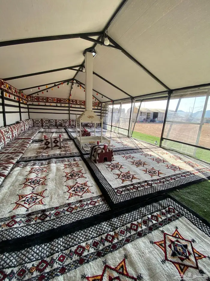 بيت ملكي دون إطناب 2