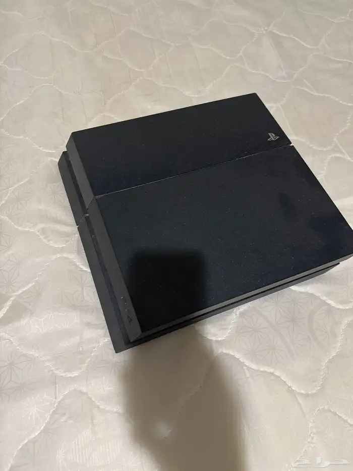 للبيع سوني 4 نظيف وشغال كويس للتواصل واتس اب فقط 0