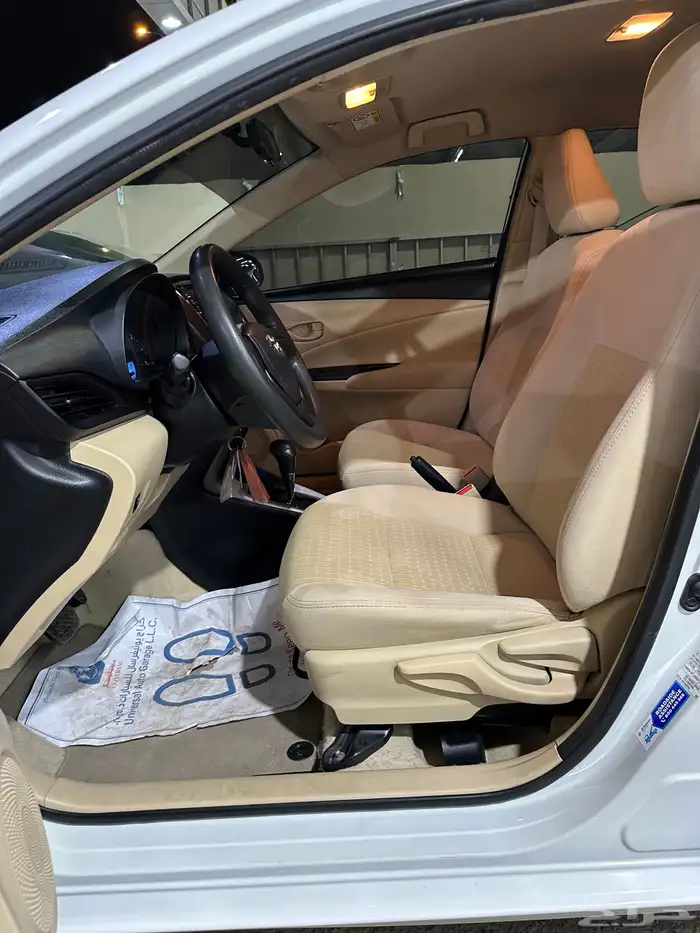 تويوتا يارس 2022 فل وكالة 30