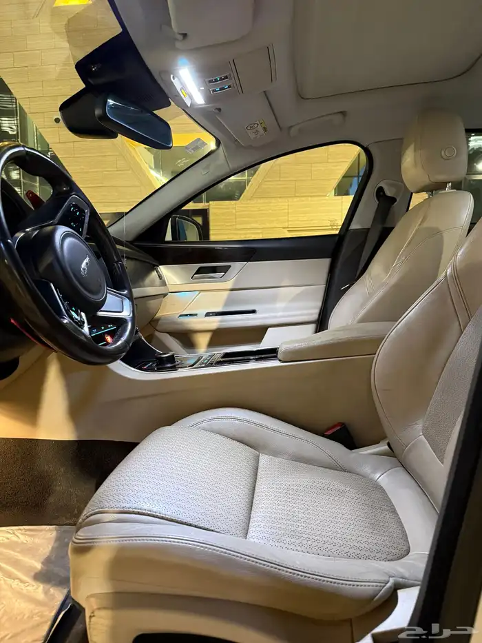جاكوار XF 2018 9