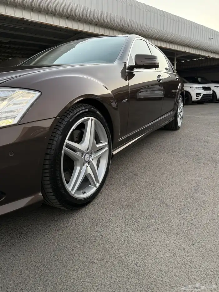 مرسيدس بانوراما 2012 S500 فل كامل مخزززن جفالي 11