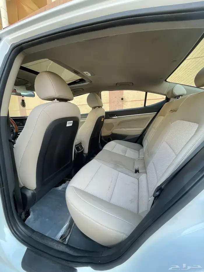 هونداي- إلنترا-2020-نص فل- بنزين- محرك-2000-سي سي 12