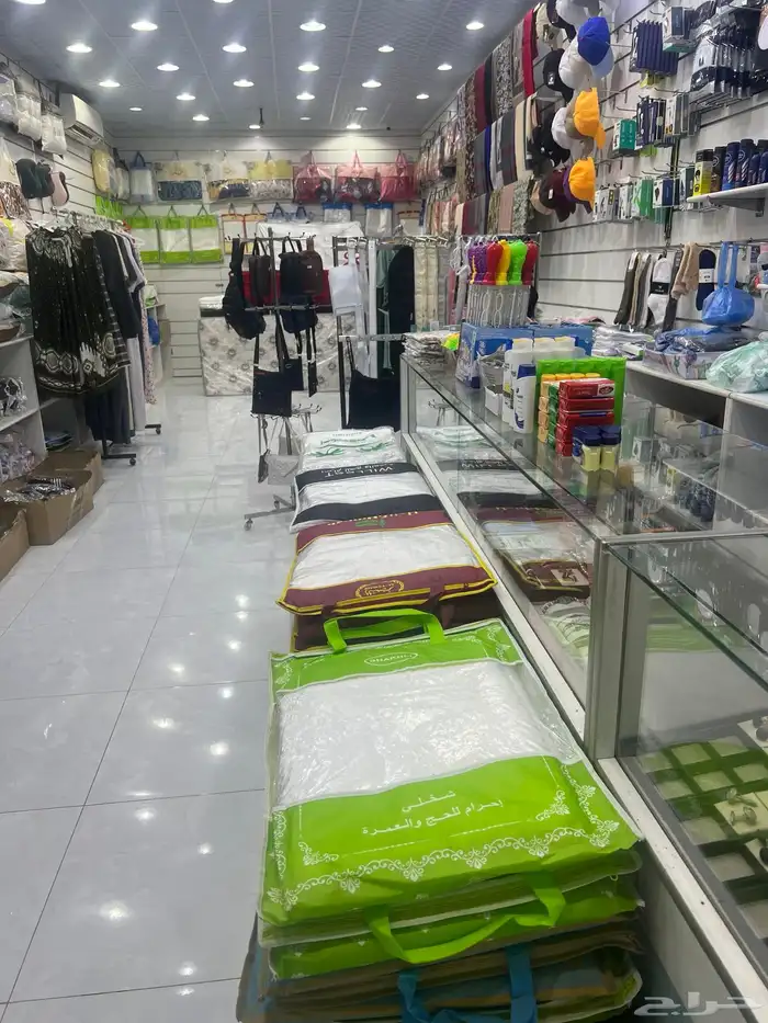 فرصة ذهبية للتقبيل محل احرامات وتشكيلات 0