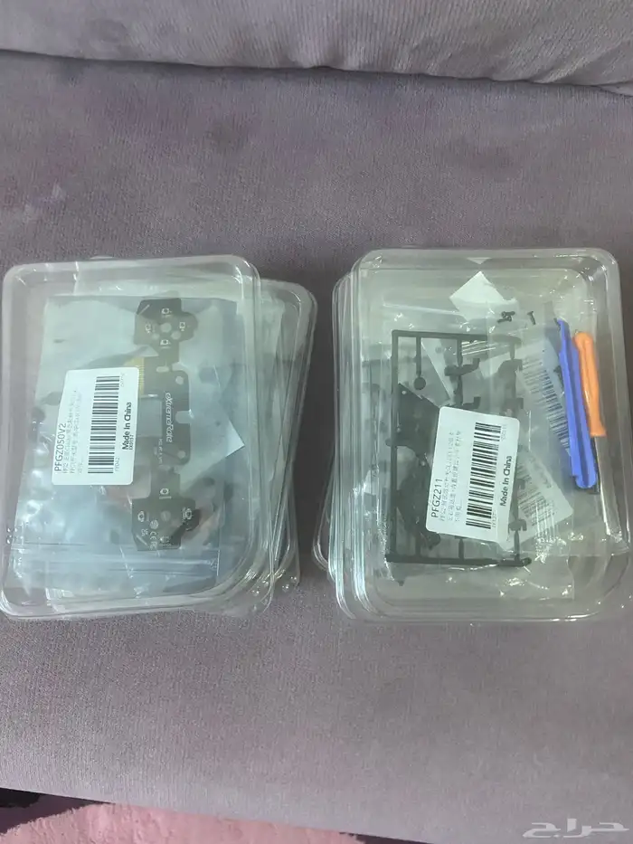 كلكات ماوس على يد سوني 5 ps5 1