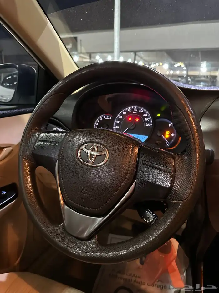 تويوتا يارس 2022 فل وكالة 15