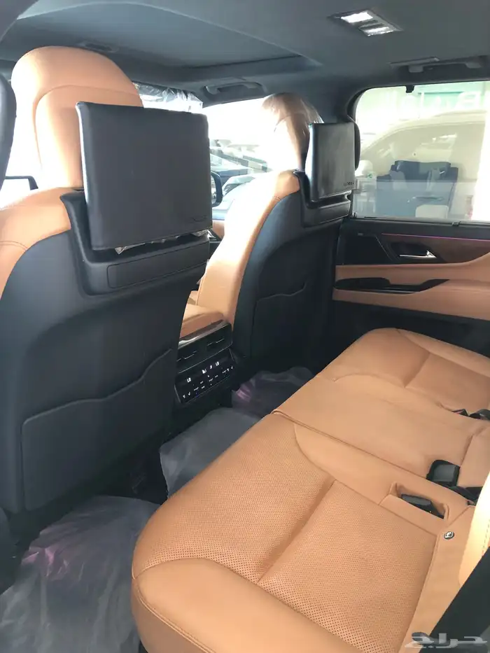 لكزس 2024 فل كامل LX600 شرط الفحص 9