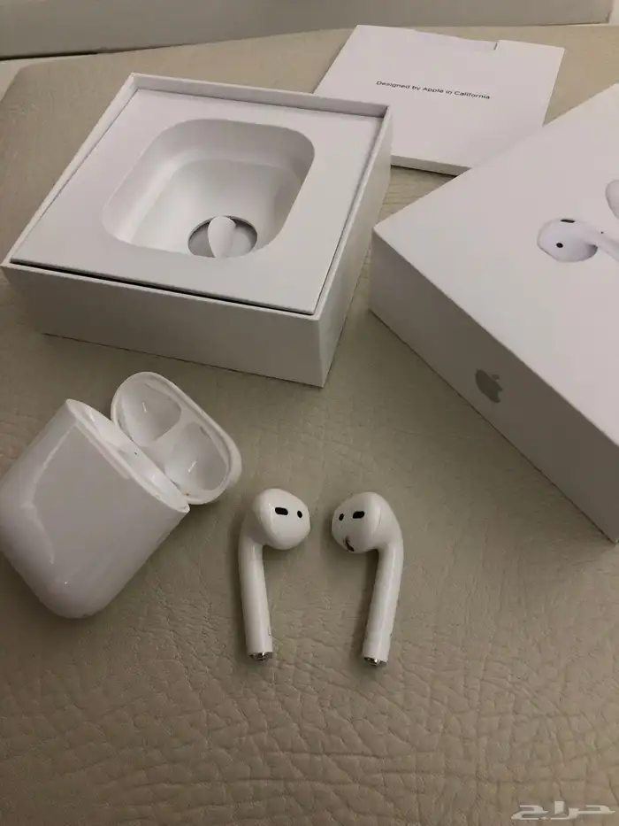 سماعة ابل ايربودز الجيل الثاني نظيفة جدا 2