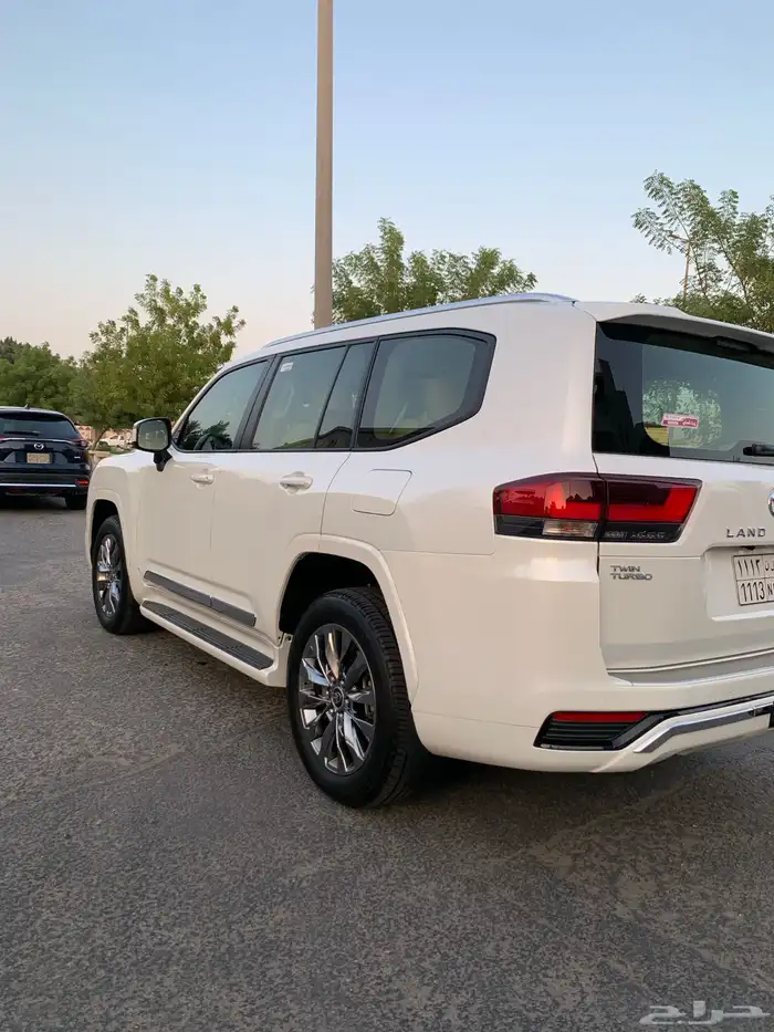 لاندكروزر فل كامل GXR L5 2