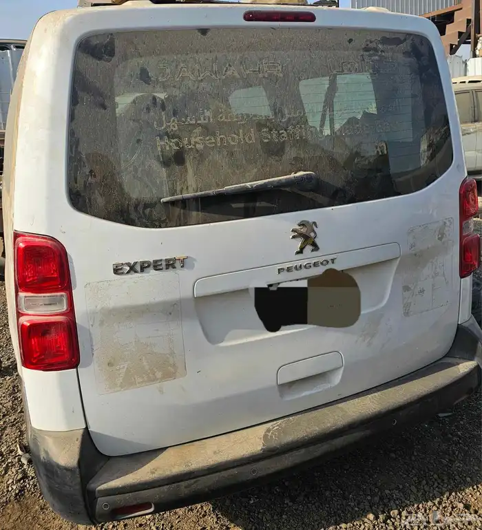 تشليح بيجو اكسبيرت 2021 قطع غيار 2