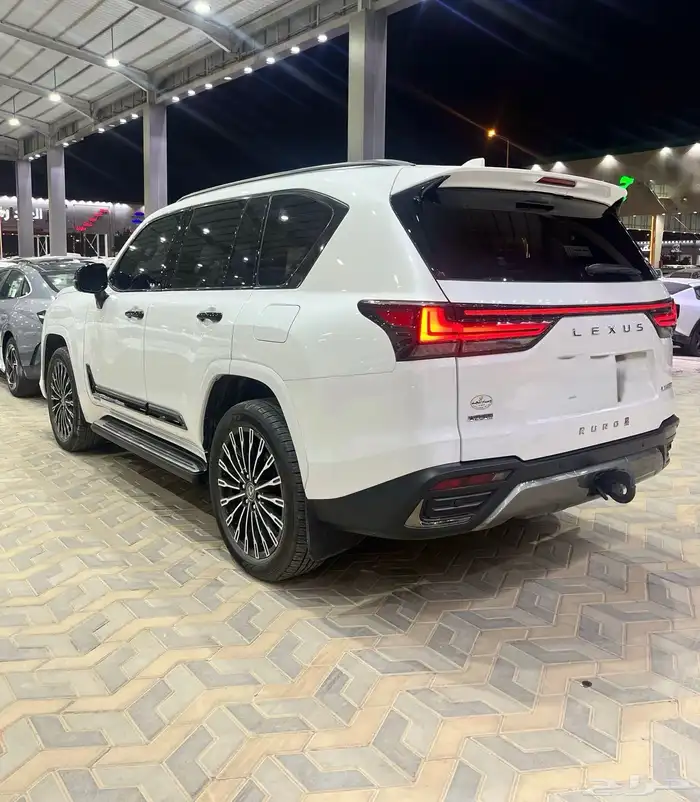 لكزس VIP بلاك ديشن 2025 بريمي فل كامل 11