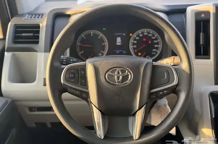 تويوتا هايس 13 راكب 2026 (معتمدين لدى اغلب البنوك) 11