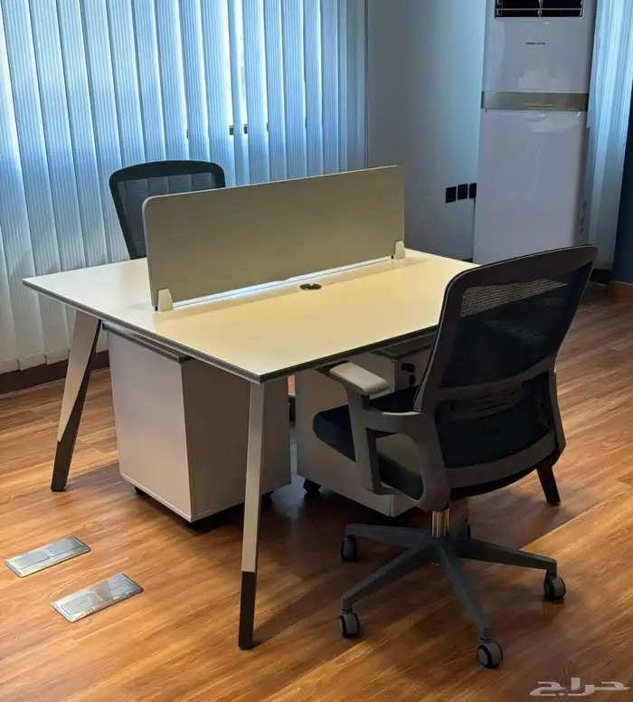 أثاث مكتبي ومدرسي جديد وتفضل حسب 21