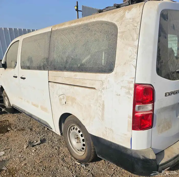 تشليح بيجو اكسبيرت 2021 قطع غيار 1