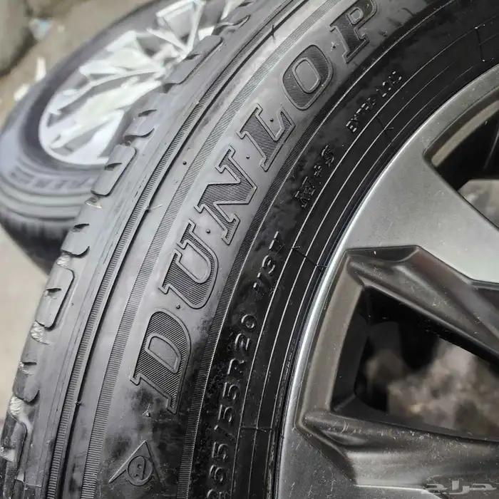 جنوط جيب موديل جديد مع كفرات دنلوب نظيفه مره مقاس 20 11