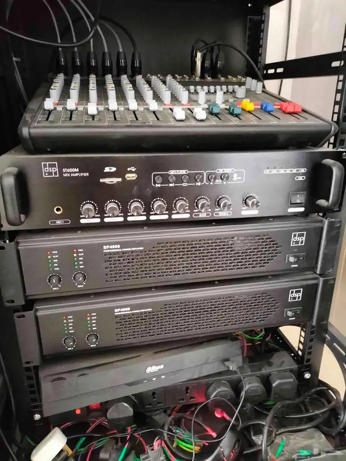 فني صوتيات ميكروفونات مساجد 7