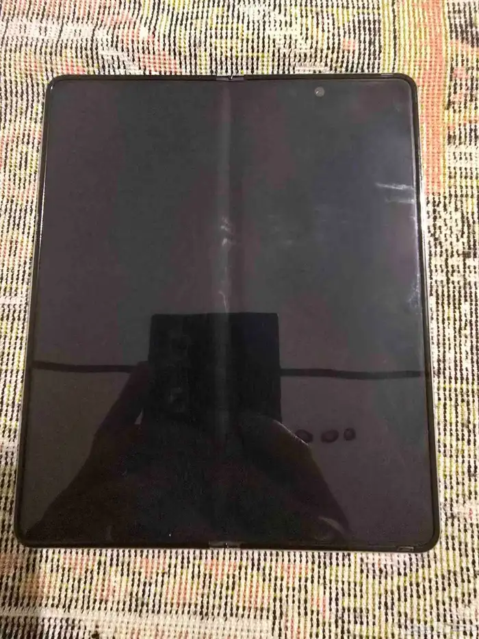 جلكسي فولد 5 1