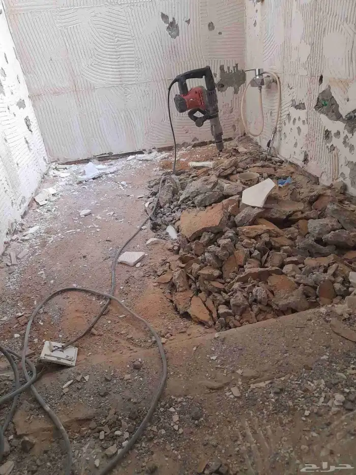 جميع انواع التكسير المباني ومساح جميع انواع العزل اسطح حمام 1