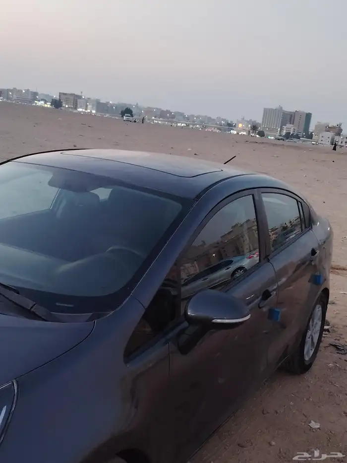 للبيع كيا ريو 2013 3