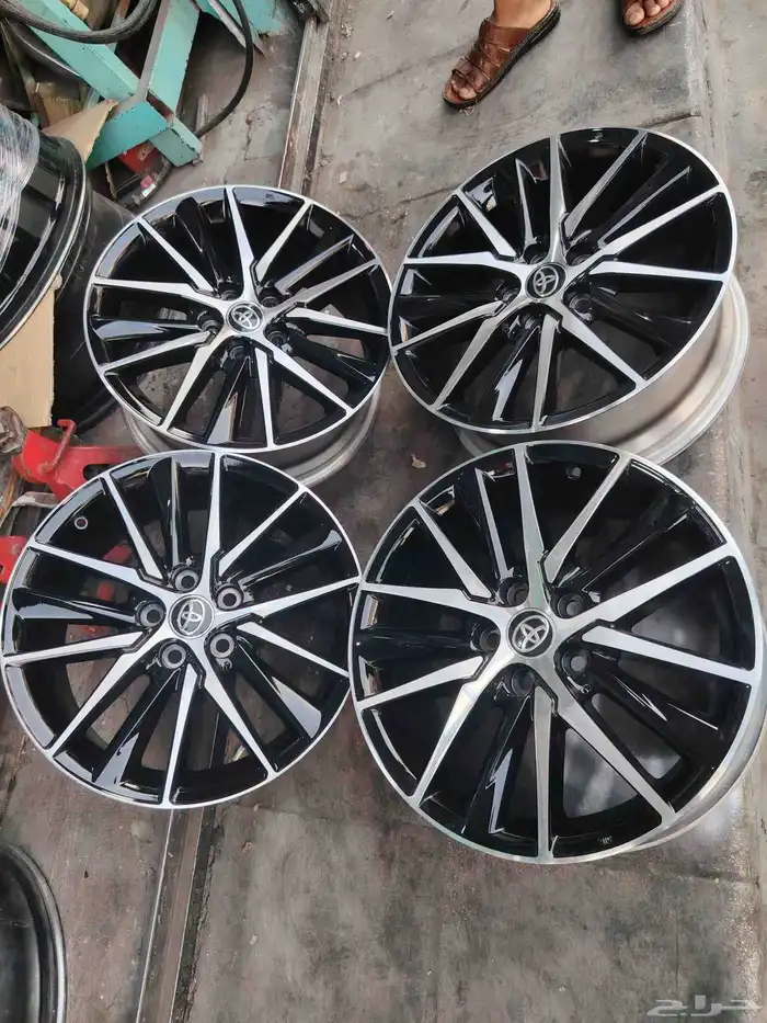 جنوط تويوتا كامري هيبرد موديل 2022اصلي وكاله 1