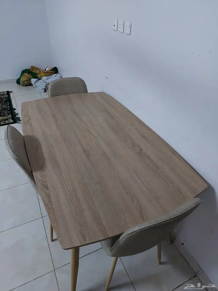 Dining table   3 chairs 1