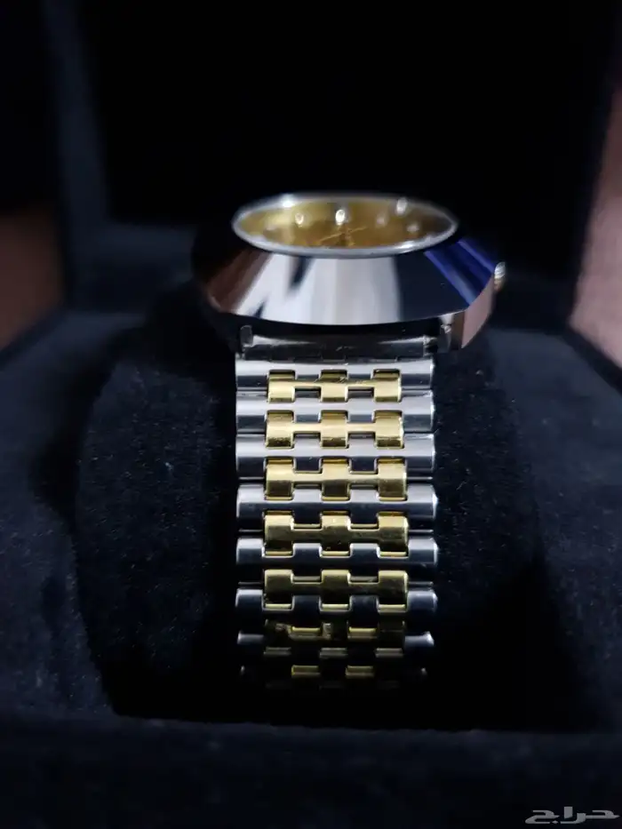 ساعة رادو شبه جديدة اوتوماتيك 2