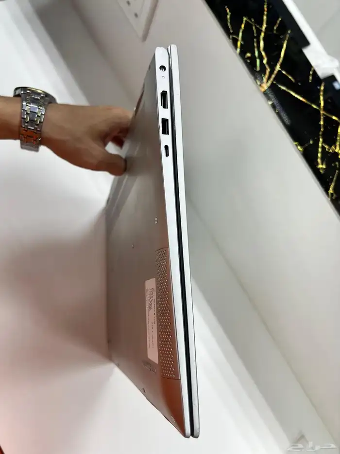 لابتوب dell معالج i7 رام 16 جيل 11 4