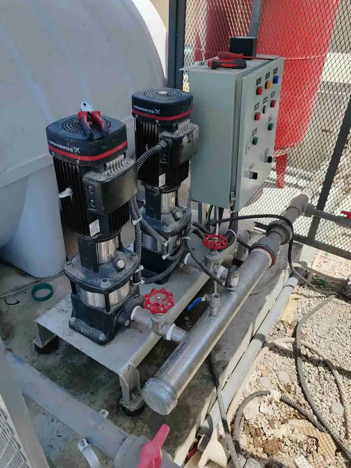 كهربائي لوحات تحكم وصيانة مضخات 1